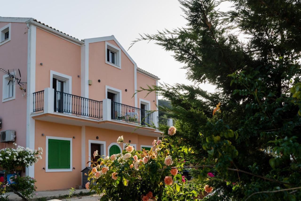 Makris House Apartment Agia Efimia Exterior photo